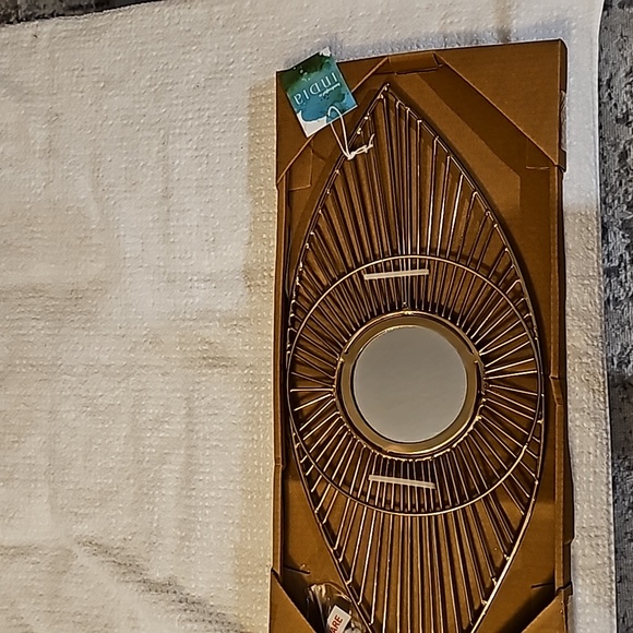 NWT Evil Eye Wall Mirror - Picture 3 of 6